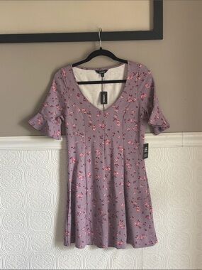 NWT Express Lavender Floral Scoop Neck A-Line Dress size Small